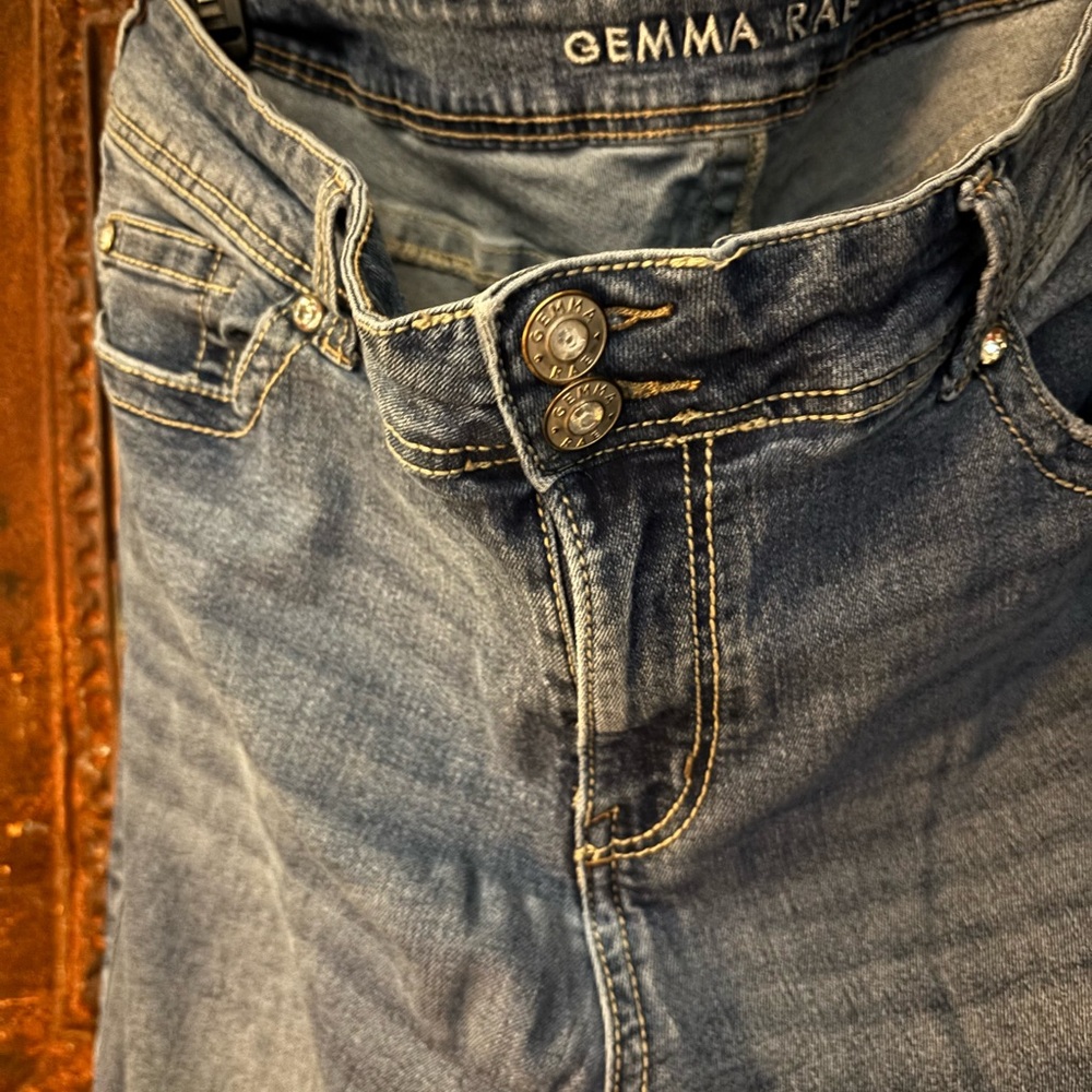 Gemma Rae High-Rise Women's Jeans in Faded Blue